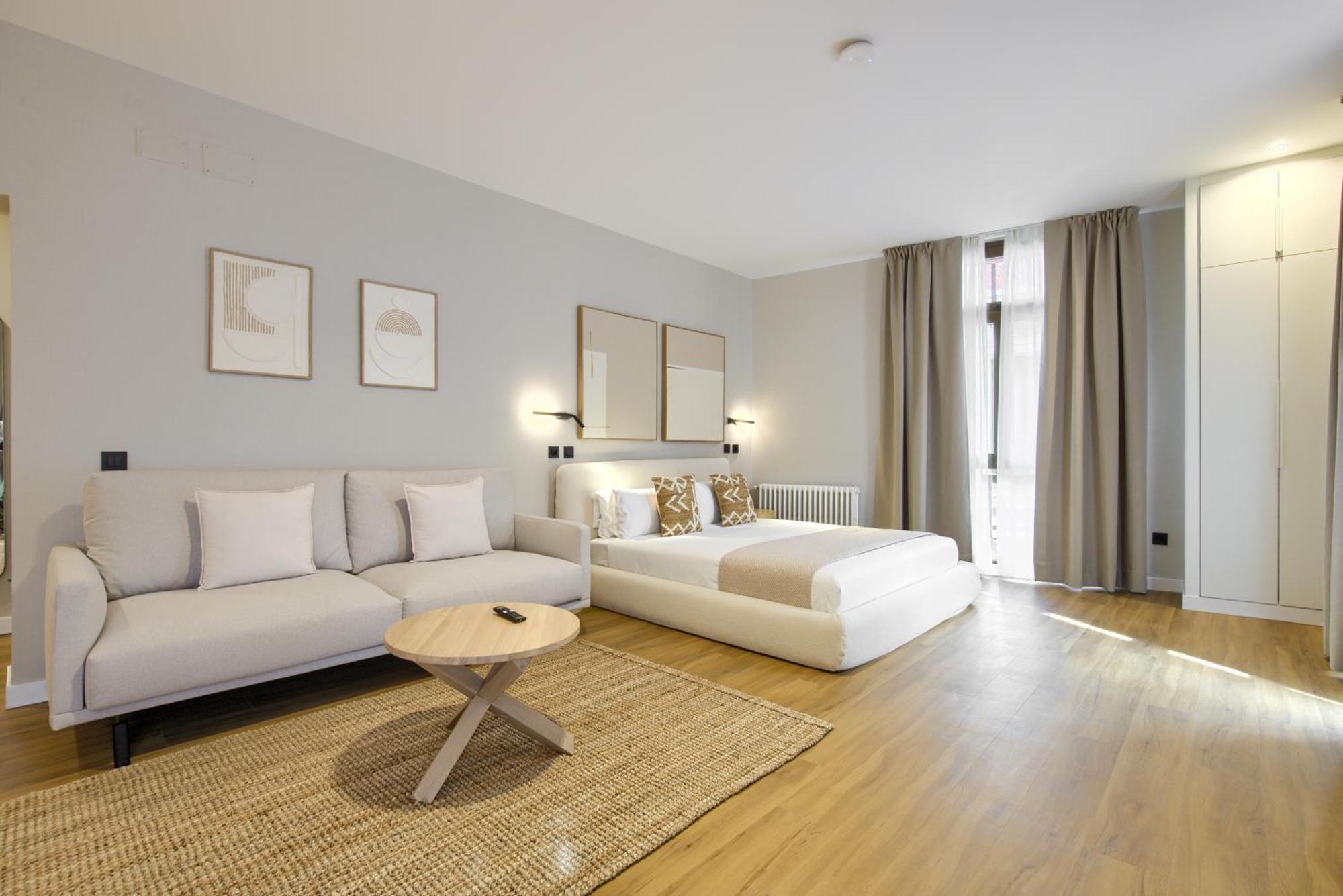 Dobo Madrid Justicia Apartment Room photo
